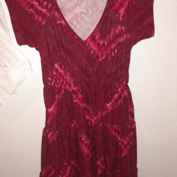 Dress - Picture 3 of 3